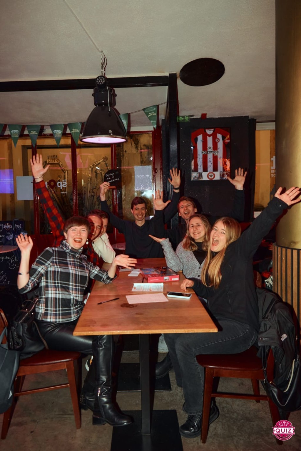 Teams taking part in a quiz at The Spot Lisboa
